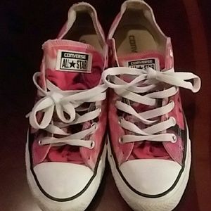 Unisex Pink Floral Printed  Converse Sneakers